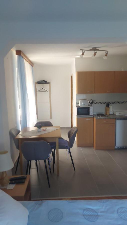 Apartments Zegarac House Korenica Bagian luar foto