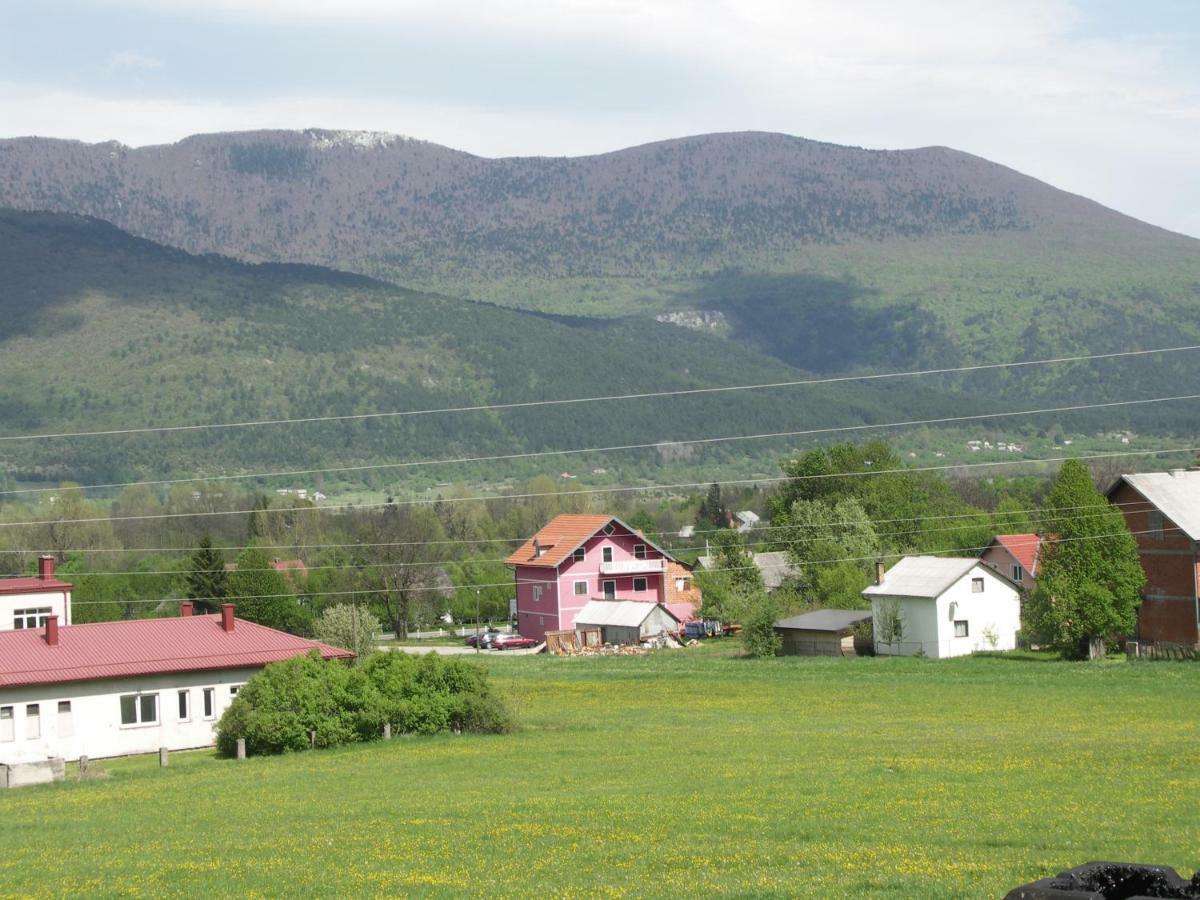 Apartments Zegarac House Korenica Bagian luar foto
